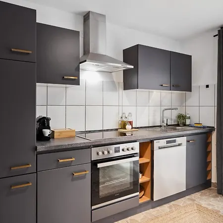 Haven Apartments Laupheim City Wlan Parkplatz Terrasse Balkon Buitenkant foto
