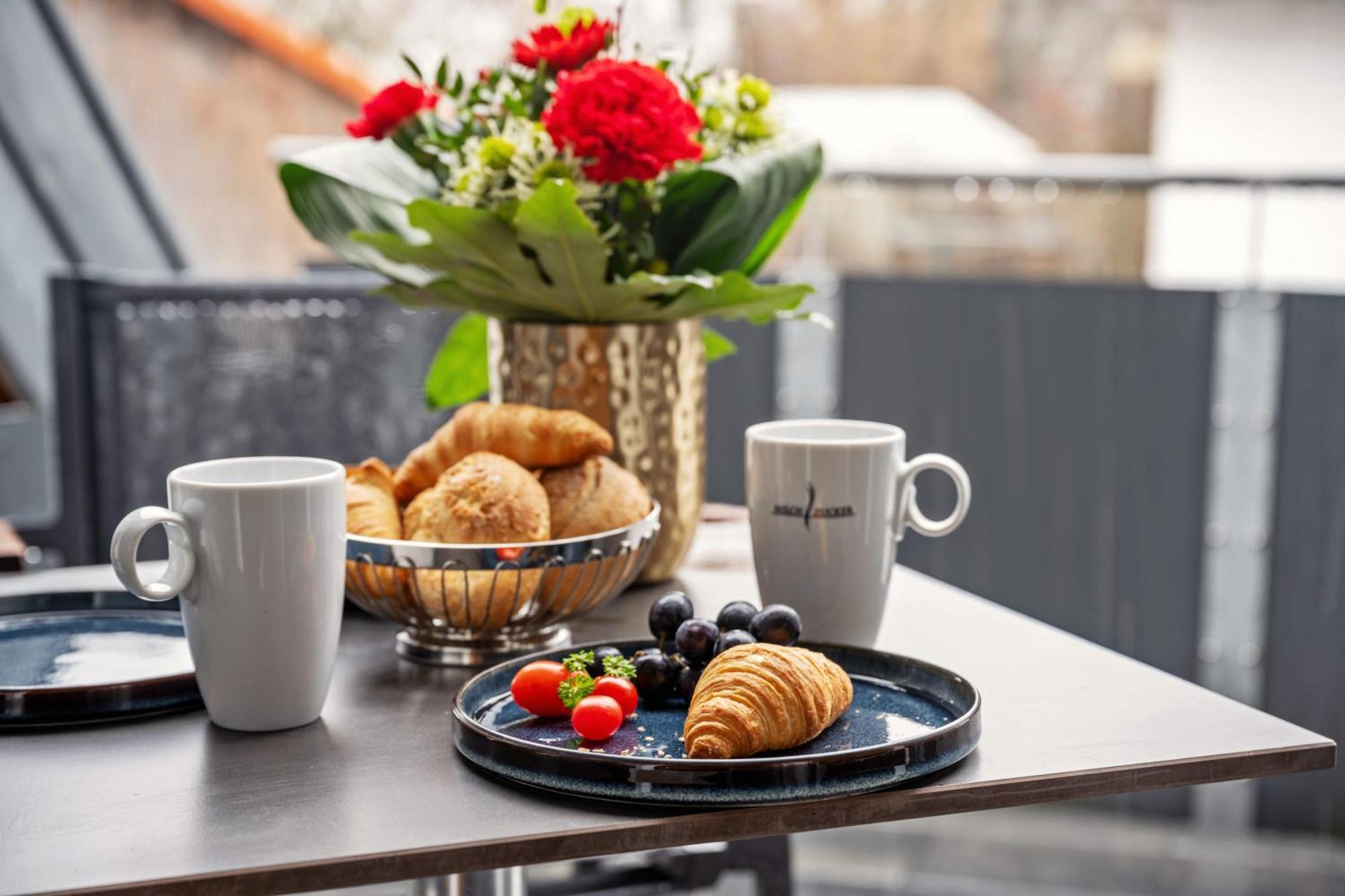 Apartment Haven Wlan Parkplatz Terrasse Balkon Laupheim