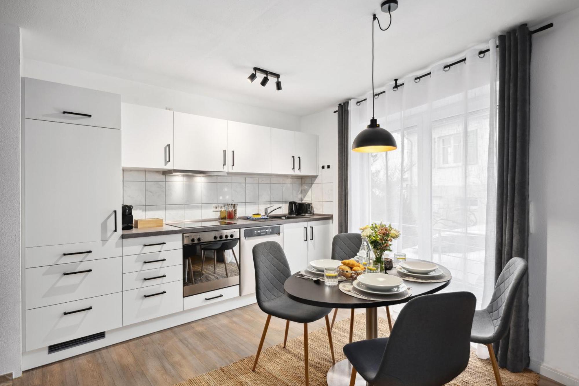 Haven Wlan Parkplatz Terrasse Balkon Apartment Laupheim