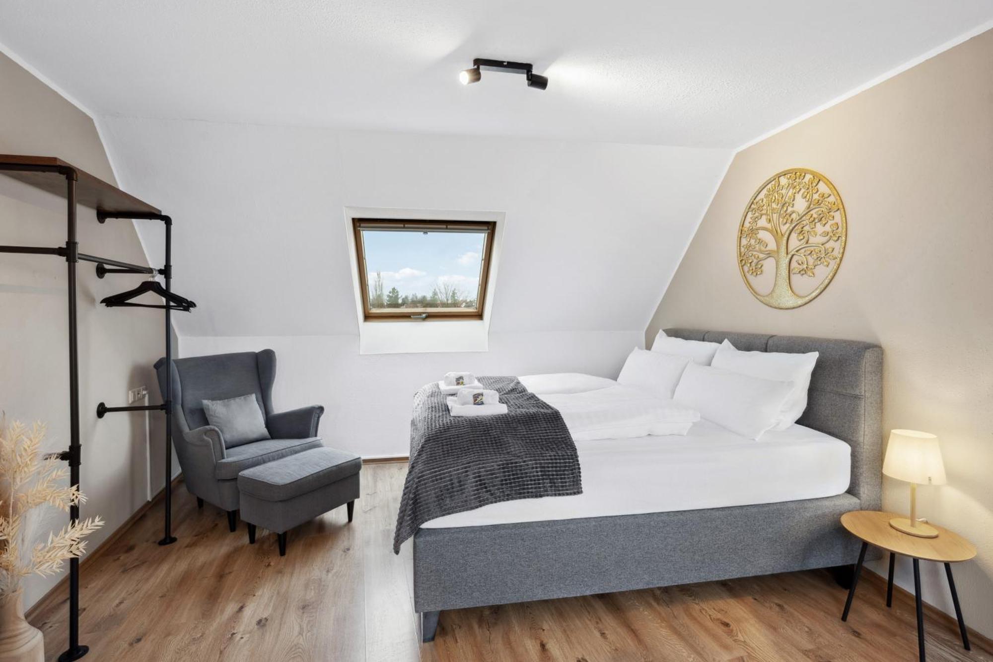 Apartment Haven Wlan Parkplatz Terrasse Balkon Laupheim